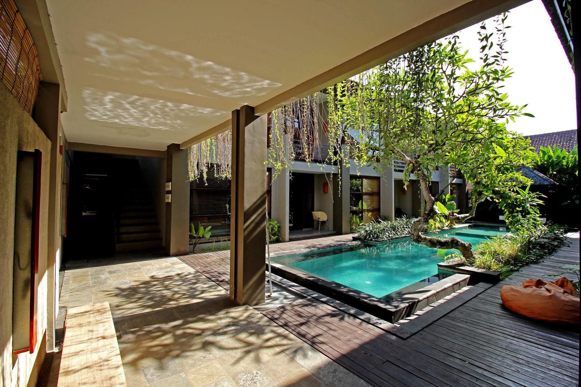 Casa Bidadari Suite & Apartment Seminyak Exterior foto